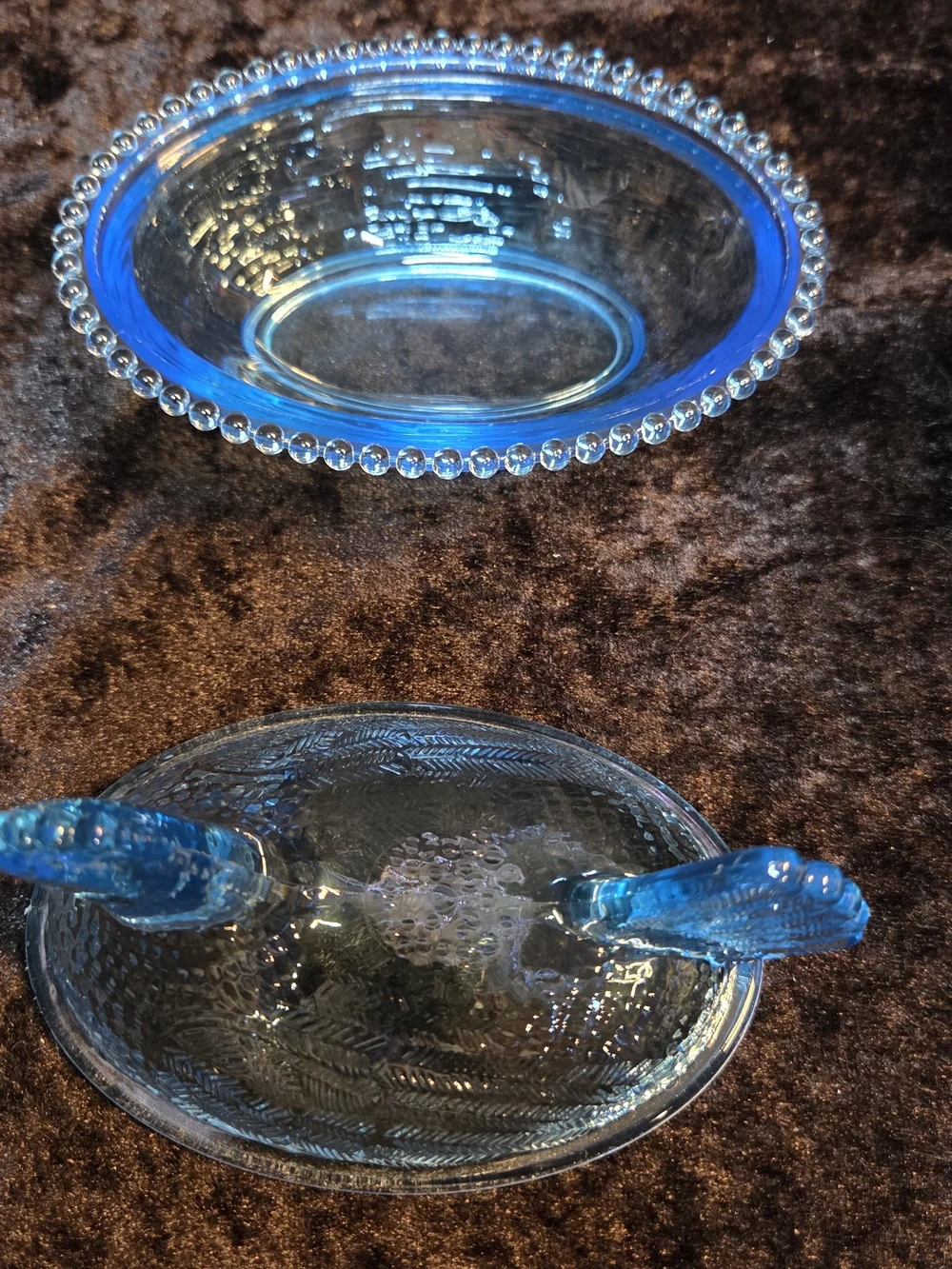 Light Blue Hen on a Nest Unbranded Acrylic (Plastic) Measures 5 Inches Long